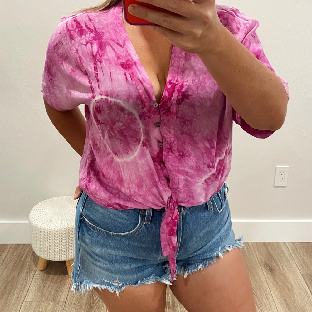 Olivaceous | Pink Tie Dye Kimono Tie Front Top